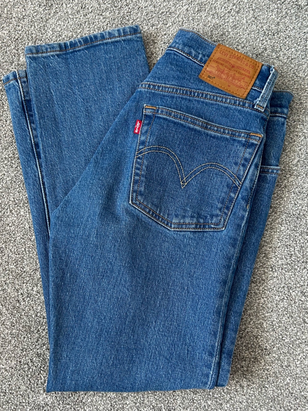 Levi's Women's High-Rise Indigo Blue Straight Jeans